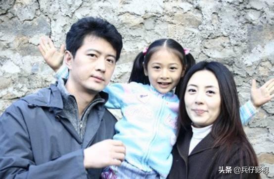 韩国三级年轻的小胰子2（年轻的小咦子3相关）